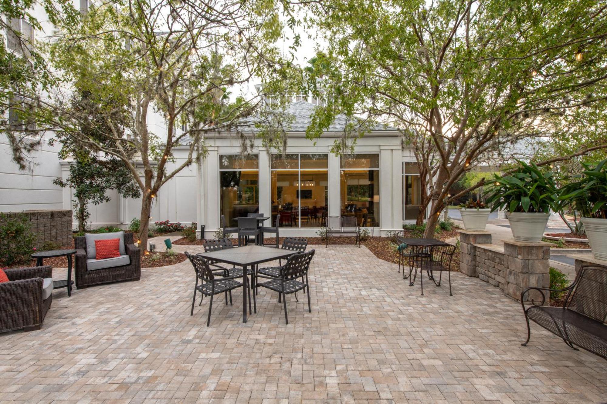 Hilton Garden Inn Tallahassee Exterior photo