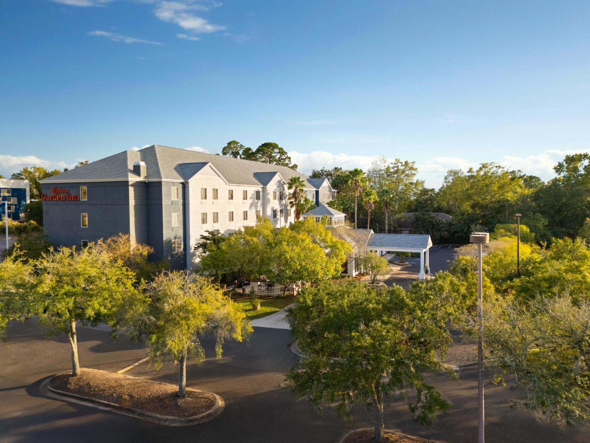 Hilton Garden Inn Tallahassee Exterior photo